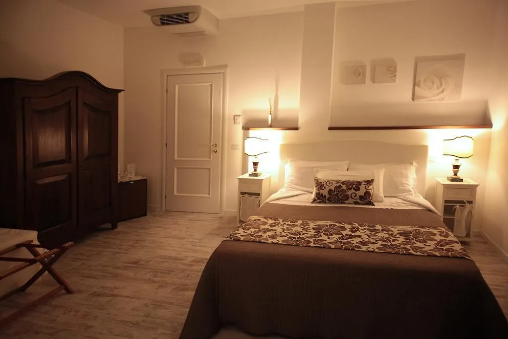 Domus Lina Hotel Fiumicino Guest house