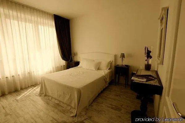Domus Lina Hotell Fiumicino Pensionat