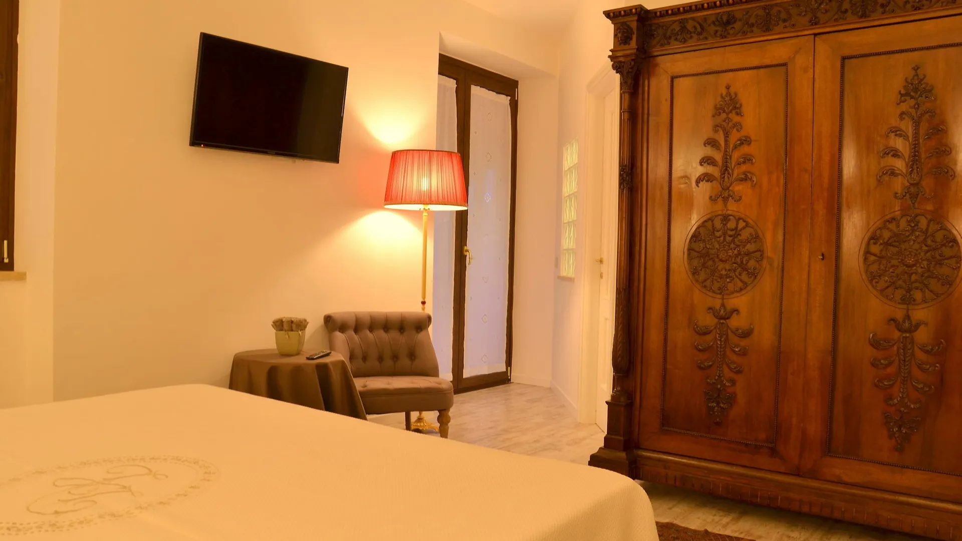 ** Pensionat Domus Lina Hotell Fiumicino Italien